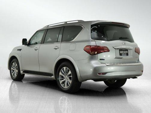 2017 INFINITI QX80 