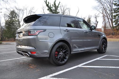 2018 Land Rover Range Rover Sport SVR