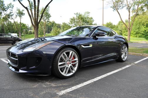 2015 Jaguar F-TYPE R