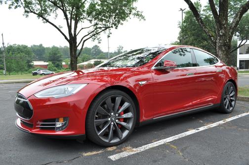 2015 Tesla Model S P85D
