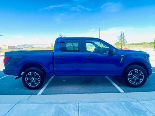 ATLAS BLUE METALLIC 2025 Ford F-150 STX