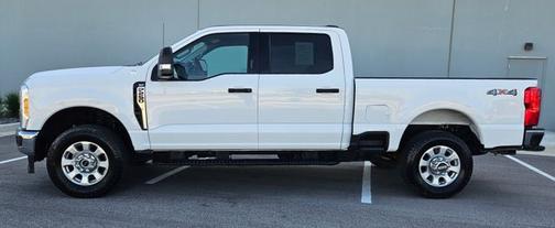 OXFORD WHITE 2024 Ford F-250