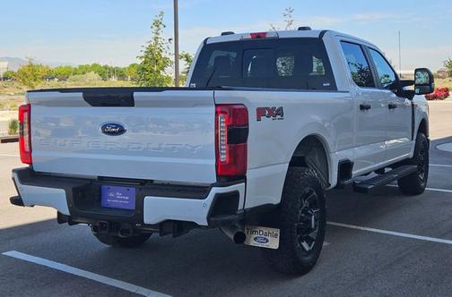 OXFORD WHITE 2024 Ford F-250 XL