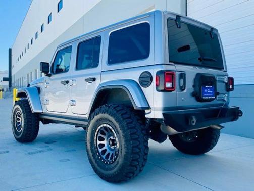 Billet Silver Metallic Clearcoat 2019 Jeep Wrangler Unlimited SAHARA
