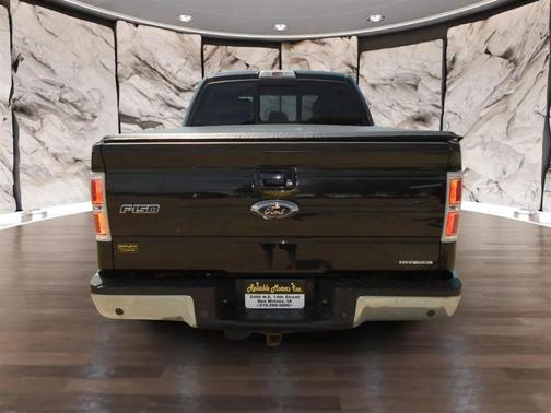 Black 2013 Ford F-150 Lariat