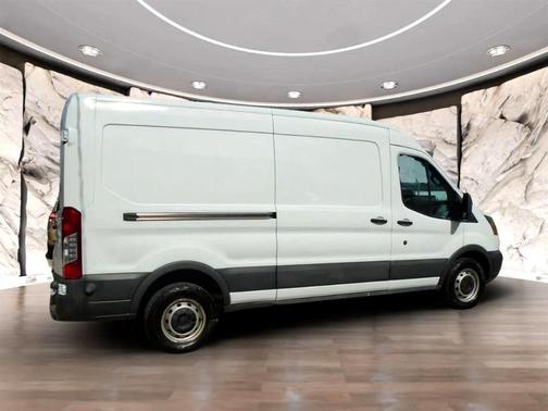 2015 Ford Transit-250 148 WB Medium Roof Cargo
