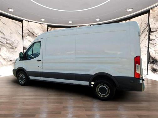 2015 Ford Transit-250 148 WB Medium Roof Cargo