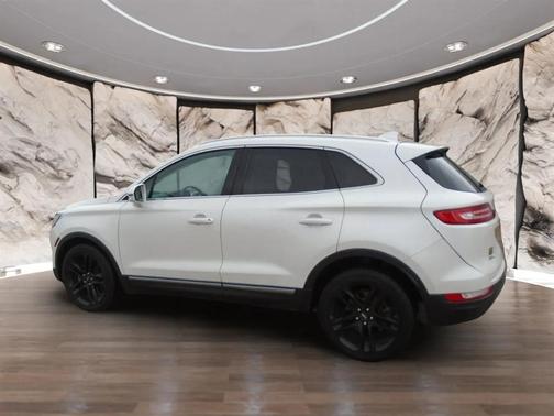 2015 Lincoln MKC Base