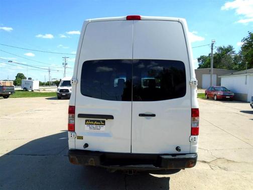 2014 Nissan NV Cargo NV2500 HD SV V6/SV V8