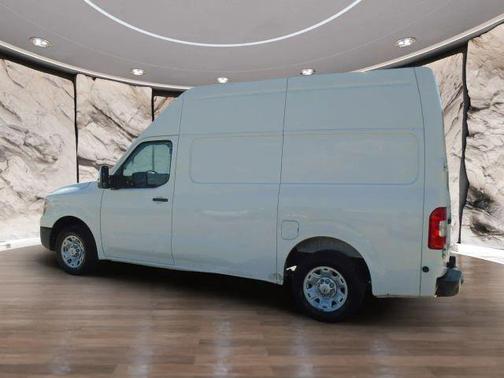 2014 Nissan NV Cargo NV2500 HD SV V6/SV V8