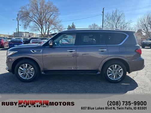 2024 INFINITI QX80 Luxe