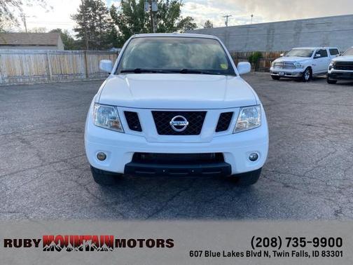 Avalanche 2009 Nissan Frontier PRO-4X Crew Cab