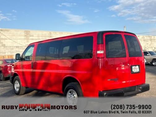 2015 Chevrolet Express 2500 LS