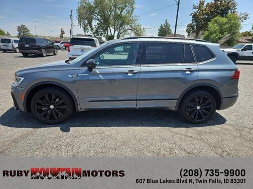2020 Volkswagen Tiguan 2.0T SE R-Line Black