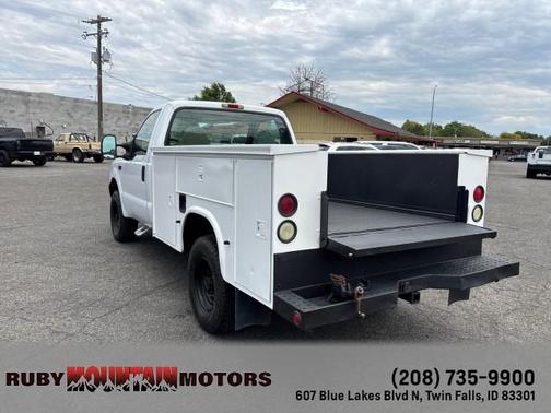 2003 Ford F-350 XL