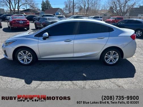 2019 Chevrolet Cruze LT
