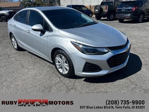 2019 Chevrolet Cruze LT