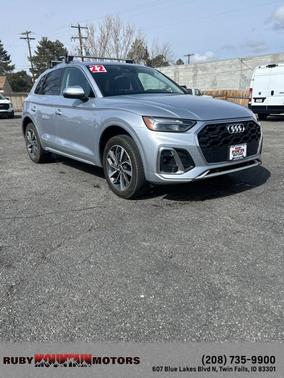 2022 Audi Q5 45 S line Premium Plus