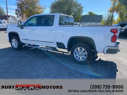 2024 Chevrolet Silverado 3500 High Country