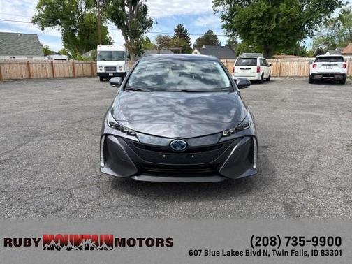 2022 Toyota Prius Prime LE