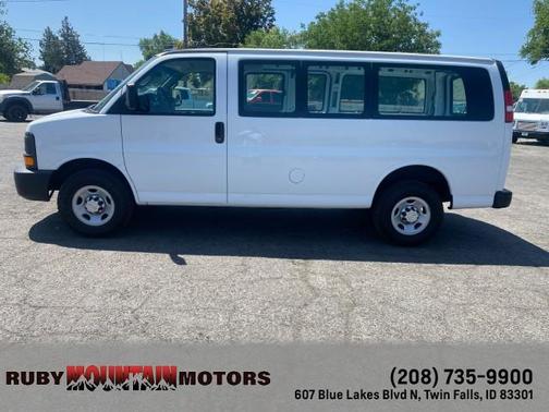 2016 Chevrolet Express 2500 Work Van