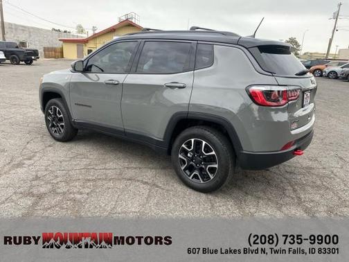 Sting Gray Clearcoat 2020 Jeep Compass Trailhawk