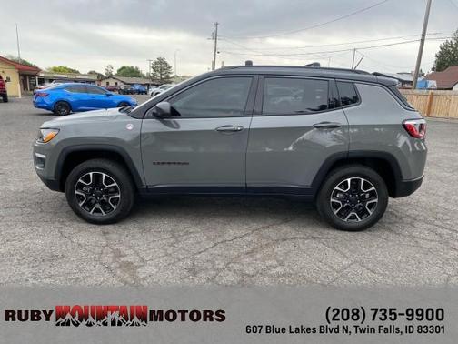 Sting Gray Clearcoat 2020 Jeep Compass Trailhawk