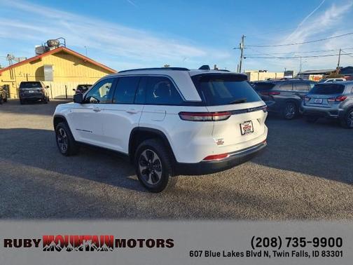 2023 Jeep Grand Cherokee 4xe Base