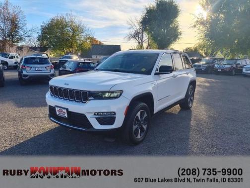 2023 Jeep Grand Cherokee 4xe Base