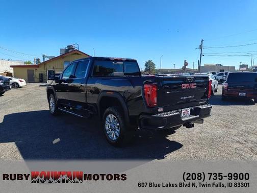 2021 GMC Sierra 2500 Denali