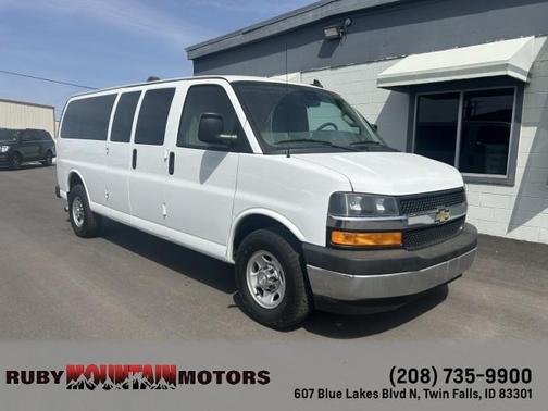 2020 Chevrolet Express 3500 LT