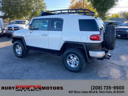 2010 Toyota FJ Cruiser 