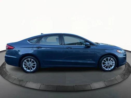 Blue 2019 Ford Fusion Hybrid SE