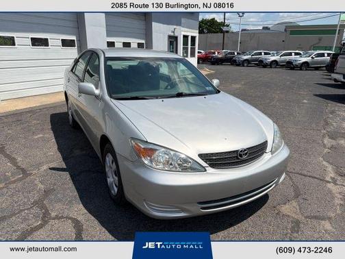 Silver 2004 Toyota Camry LE