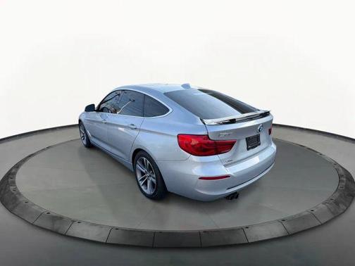 2018 BMW 330 Gran Turismo i xDrive