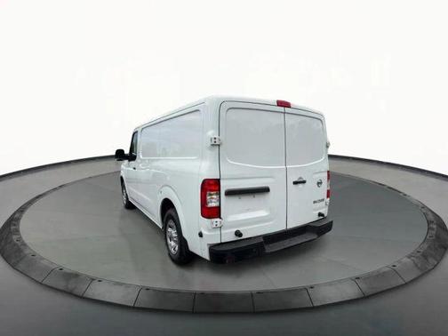 Glacier White 2017 Nissan NV Cargo NV2500 HD SV V6/SV V8