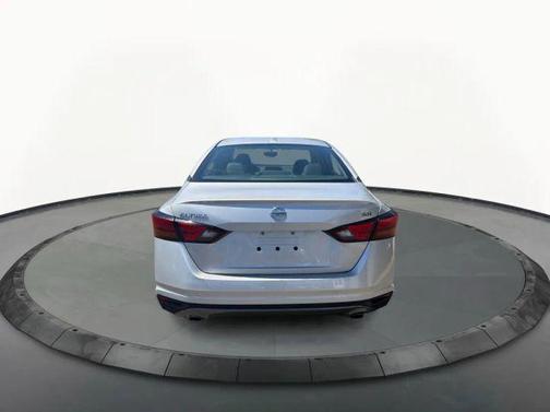 Silver 2019 Nissan Altima 2.5 SR