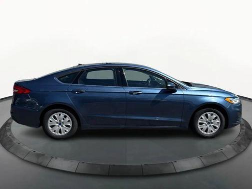 2019 Ford Fusion S
