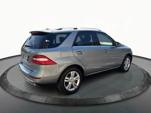Gray 2012 Mercedes-Benz M-Class ML 350 4MATIC