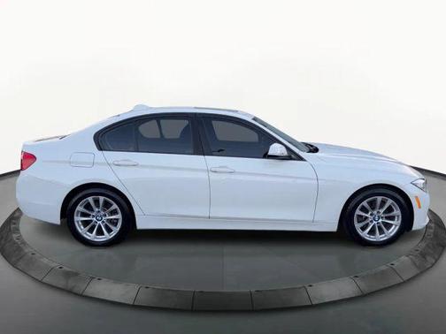 White 2017 BMW 320 i xDrive