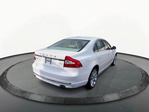 White 2016 Volvo S80 T5 Drive-E