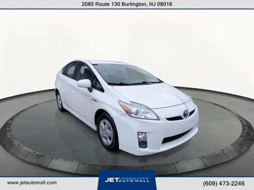 White 2010 Toyota Prius IV