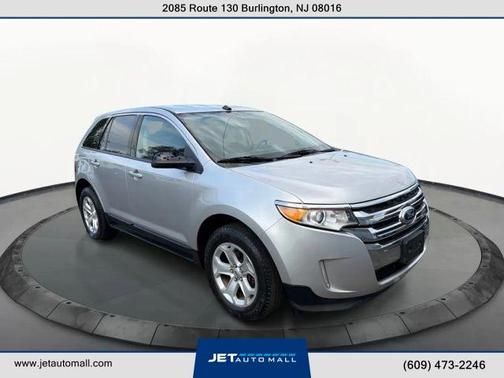 Silver 2014 Ford Edge SEL