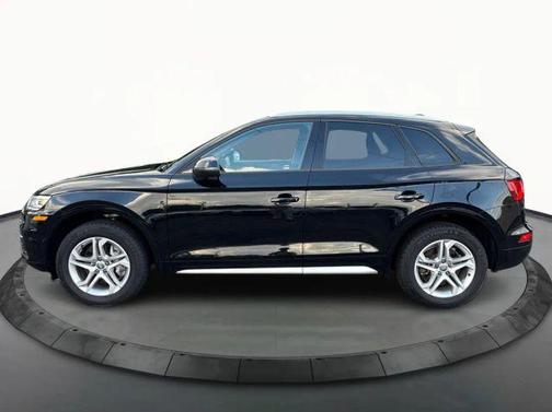 Brilliant Black 2018 Audi Q5 2.0T Tech Premium