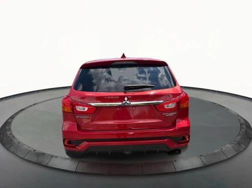 Red 2018 Mitsubishi Outlander Sport ES