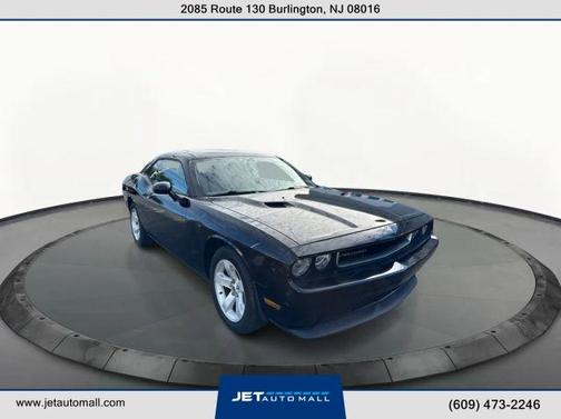 2012 Dodge Challenger SXT