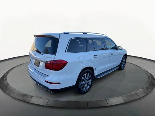 White 2016 Mercedes-Benz GL-Class GL 450 4MATIC