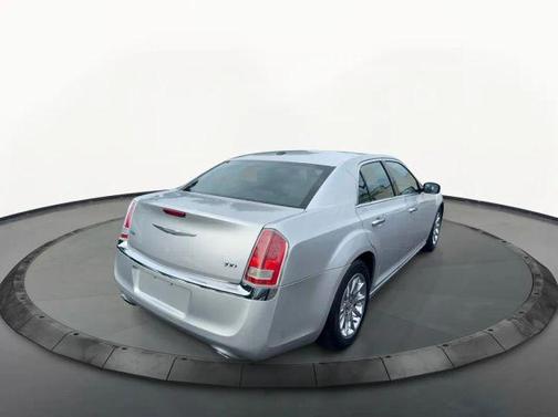 2012 Chrysler 300 Limited