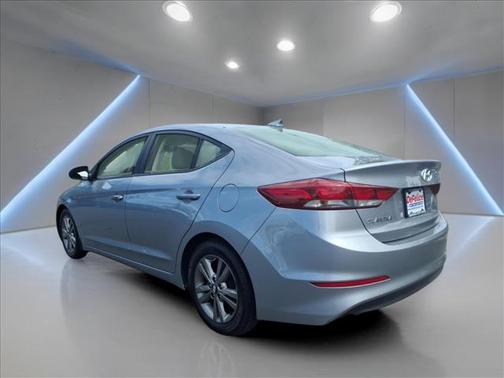 Silver 2017 Hyundai ELANTRA SE