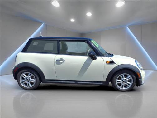 2013 MINI Hardtop Cooper